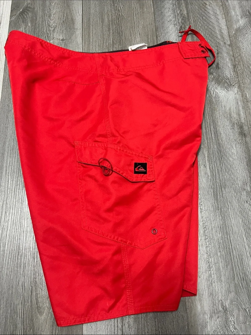 Quicksilver men’s swim trunks / red / Size 36